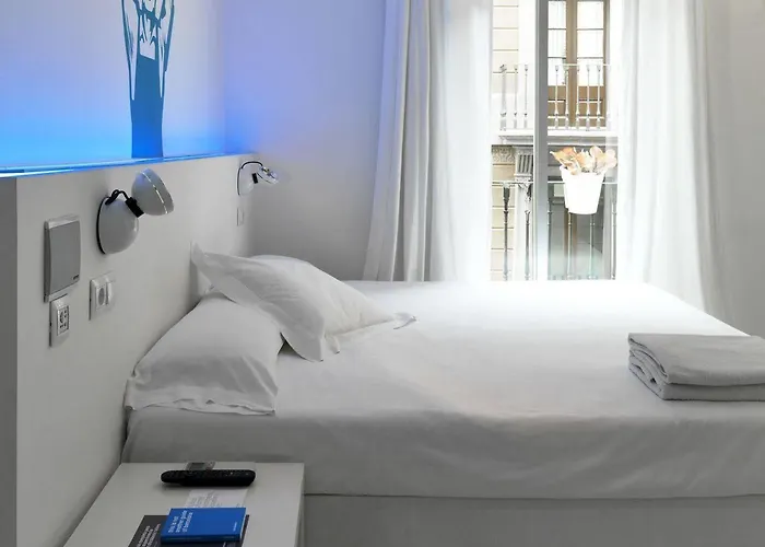 Chic & Basic Tallers 3* Barcellona