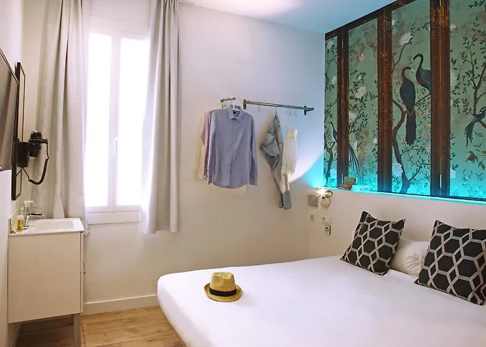 Chic & Basic Tallers Πανσιόν Βαρκελώνη