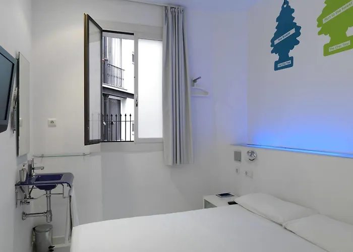 Chic & Basic Tallers Βαρκελώνη