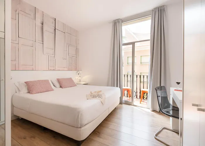 Pensjonat Chic & Basic Tallers Barcelona