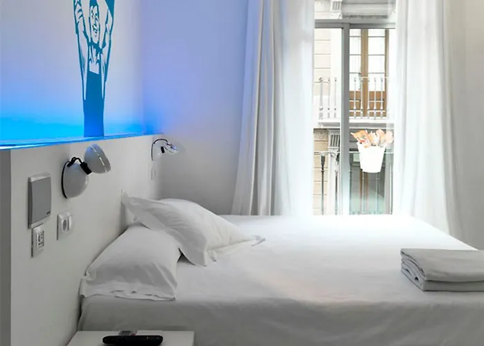 Chic & Basic Tallers 招待所